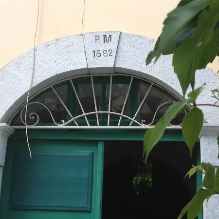 Flat With Garden And Terrace * Venaco (Corsica)